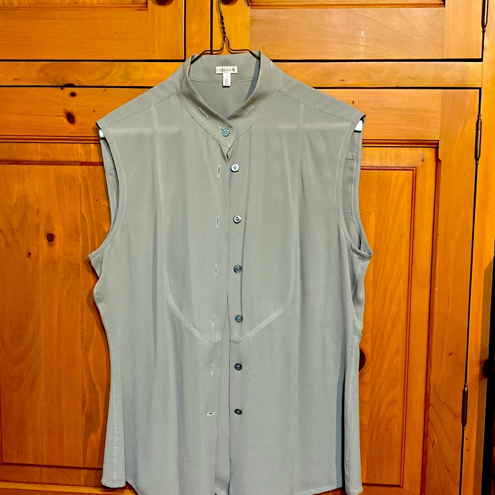 Escada sleeveless blouse with convertible collar
